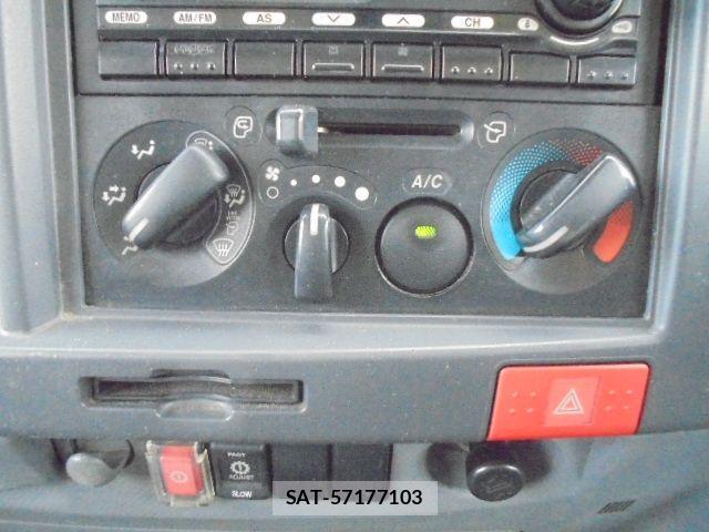 Isuzu ELF TRUCK 2009-05 1122161-14