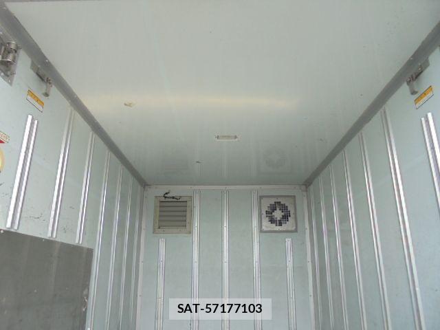 Isuzu ELF TRUCK 2009-05 1122161-27