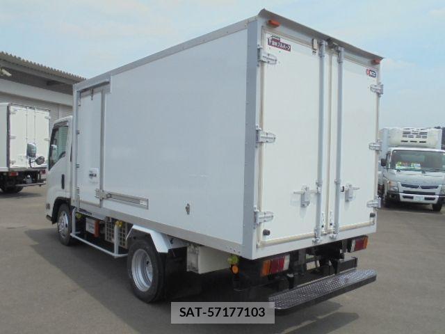 Isuzu ELF TRUCK 2009-05 1122161-2