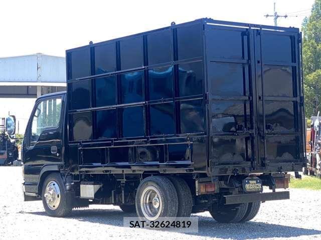 Isuzu ELF TRUCK 2003-12 1122157-12