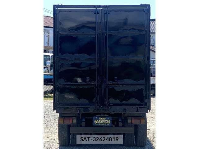 Isuzu ELF TRUCK 2003-12 1122157-13