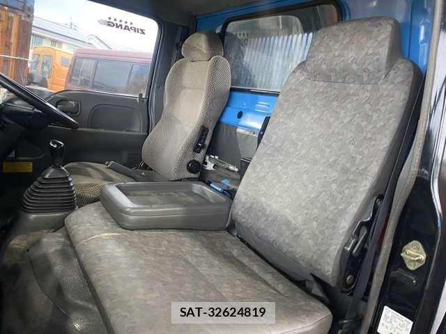 Isuzu ELF TRUCK 2003-12 1122157-4