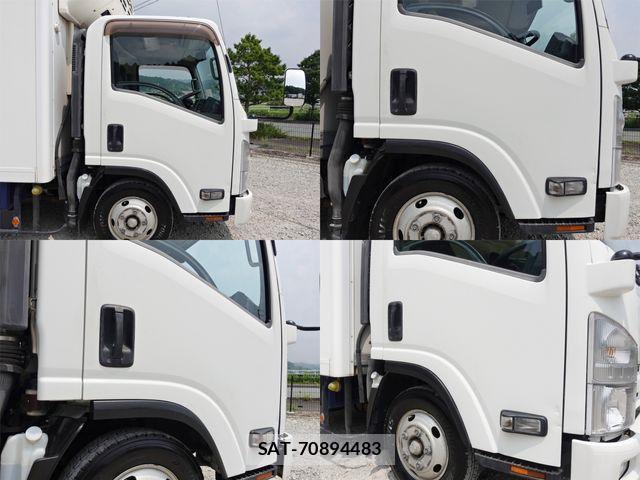 Isuzu ELF TRUCK 2013-12 1137817-3