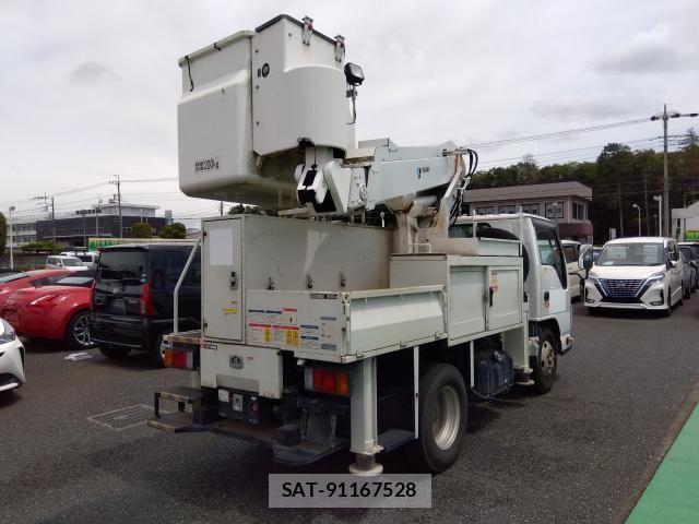 Isuzu ELF TRUCK 2019-03 1178438-3