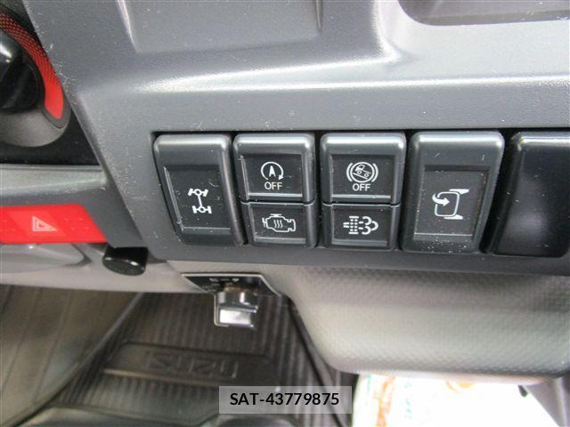 Isuzu ELF TRUCK 2018-05 1204062-25