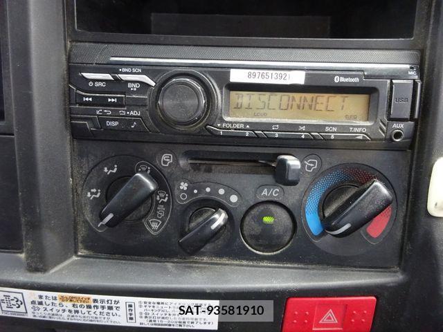 Isuzu ELF TRUCK 2023-02 1214358-17