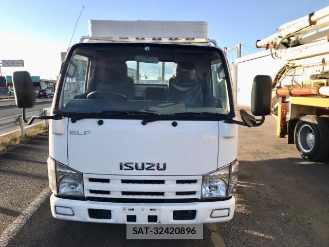 Isuzu ELF TRUCK 2007-03 1220561-2