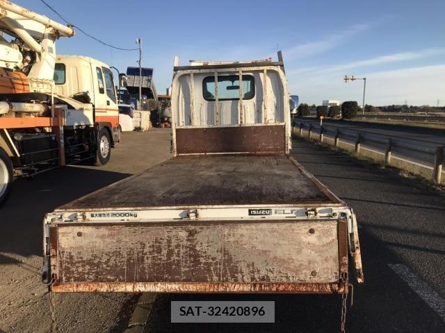 Isuzu ELF TRUCK 2007-03 1220561-5