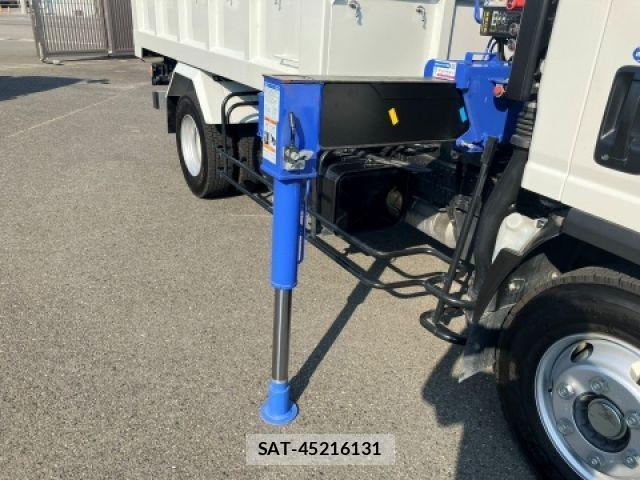 Isuzu ELF TRUCK 2024-05 1220753-15