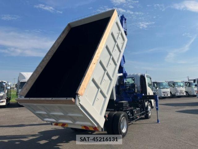 Isuzu ELF TRUCK 2024-05 1220753-1