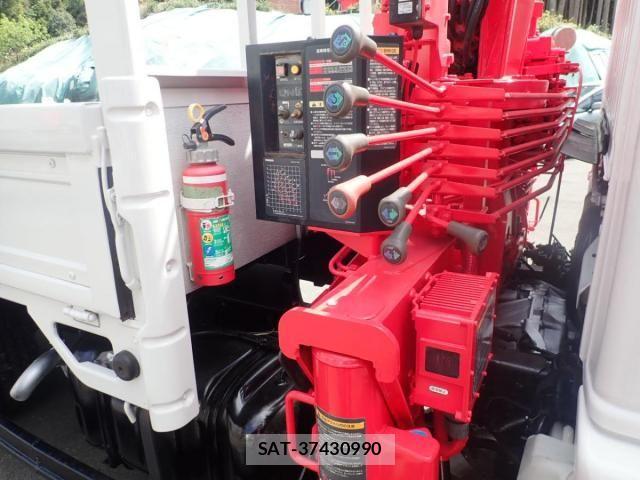 Isuzu ELF TRUCK 2008-10 1220570-9