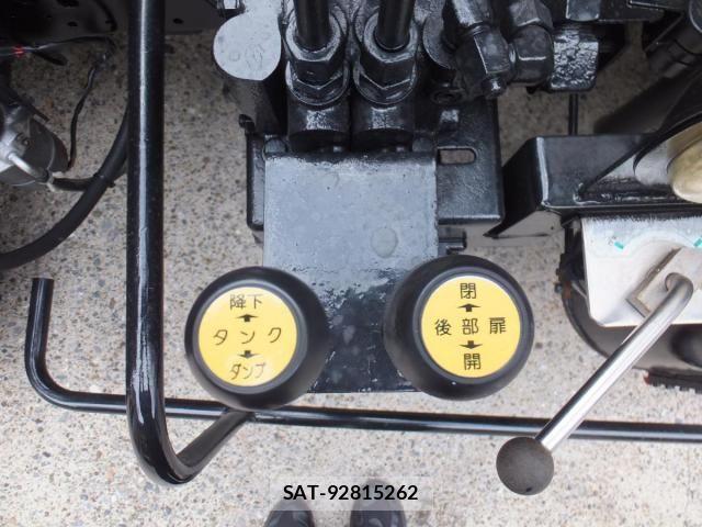 Isuzu ELF TRUCK 2006-03 1220554-9