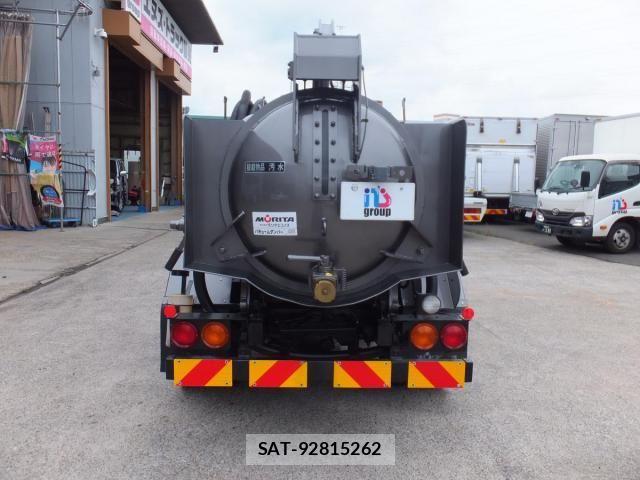 Isuzu ELF TRUCK 2006-03 1220554-3