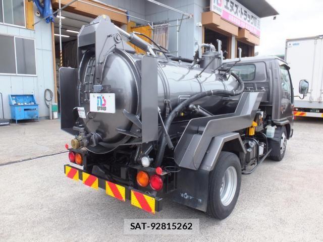 Isuzu ELF TRUCK 2006-03 1220554-4