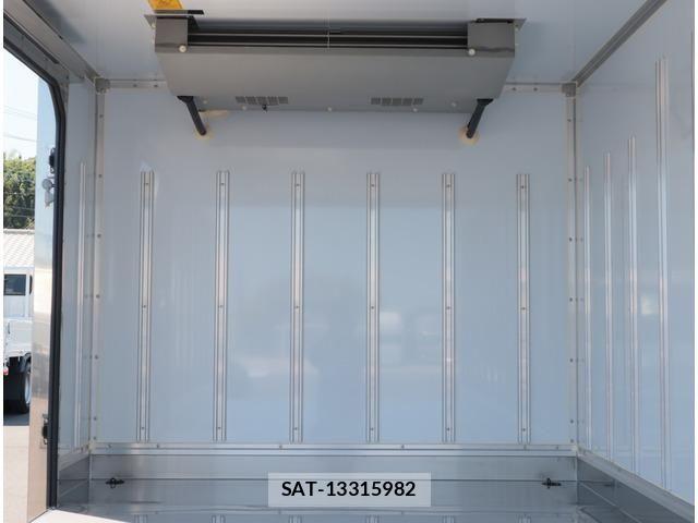 Isuzu ELF TRUCK 2024-03 1220751-10
