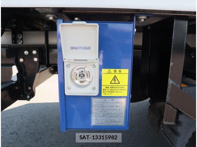 Isuzu ELF TRUCK 2024-03 1220751-15