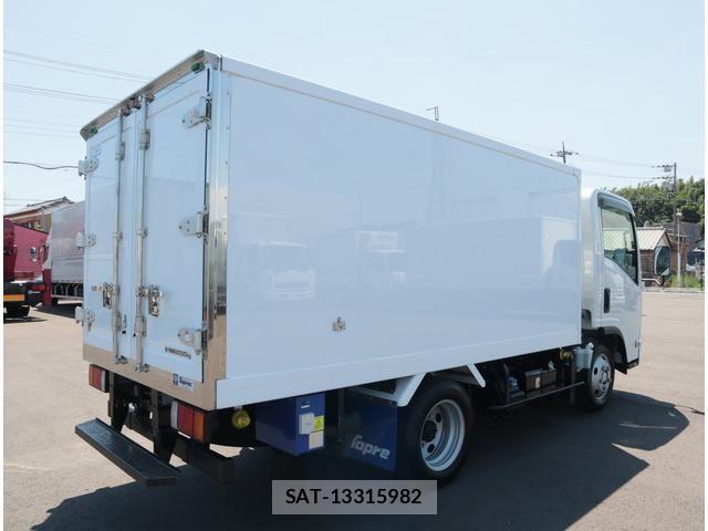 Isuzu ELF TRUCK 2024-03 1220751-2