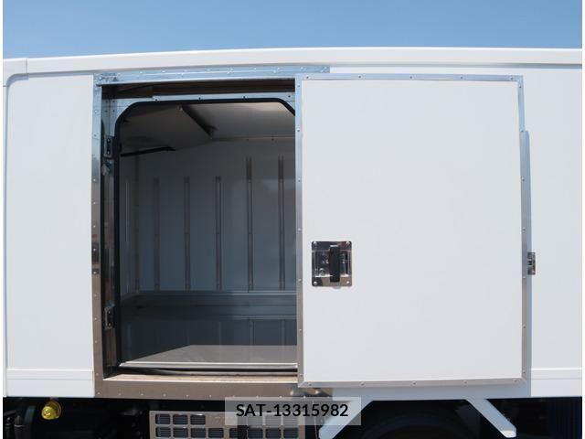 Isuzu ELF TRUCK 2024-03 1220751-5