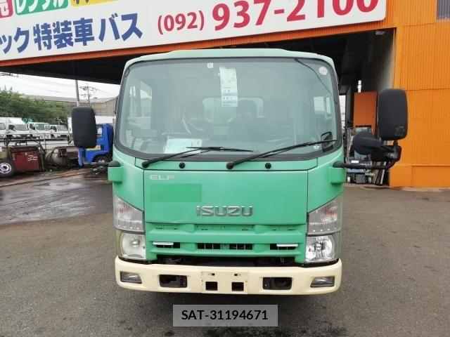 Isuzu ELF TRUCK 2013-02 1220600-1