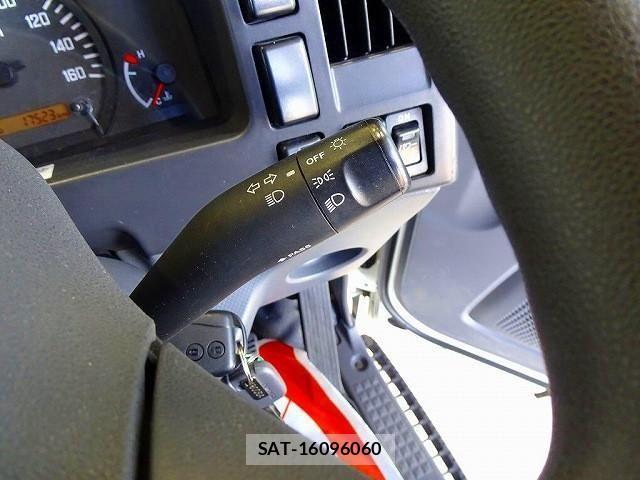 Isuzu ELF TRUCK 2018-12 1227919-17