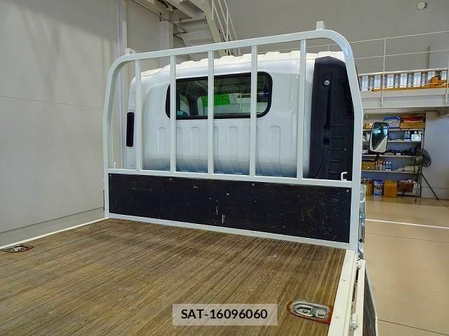 Isuzu ELF TRUCK 2018-12 1227919-21