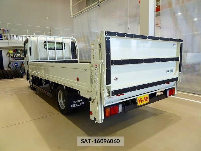 Isuzu ELF TRUCK 2018-12 1227919-3