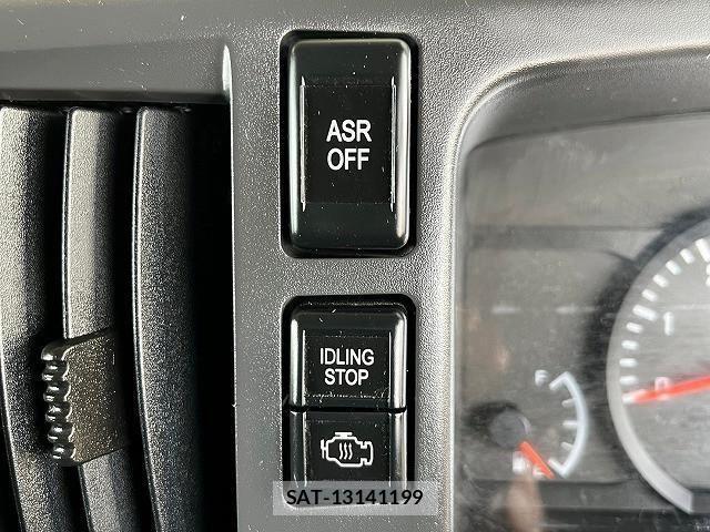 Isuzu ELF TRUCK 2012-08 1227868-27