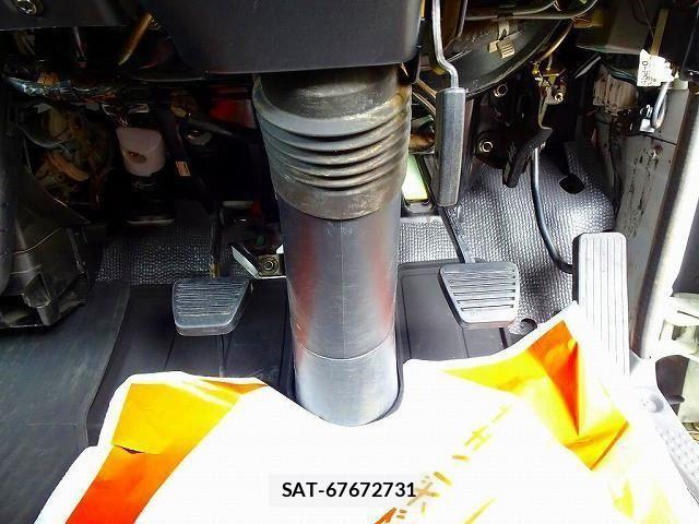 Isuzu ELF TRUCK 2003-06 1227853-21