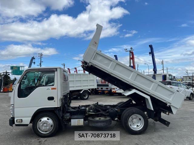 Isuzu ELF TRUCK 2017-05 1227904-14