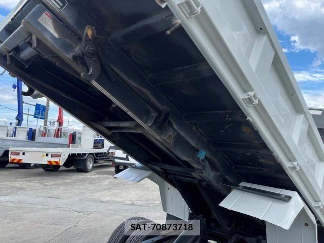 Isuzu ELF TRUCK 2017-05 1227904-25