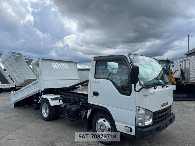 Isuzu ELF TRUCK 2017-05 1227904-2