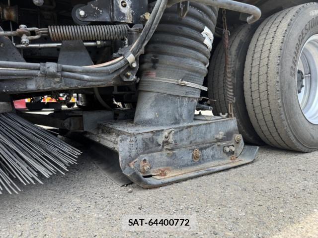 Isuzu ELF TRUCK 2005-11 1227859-21