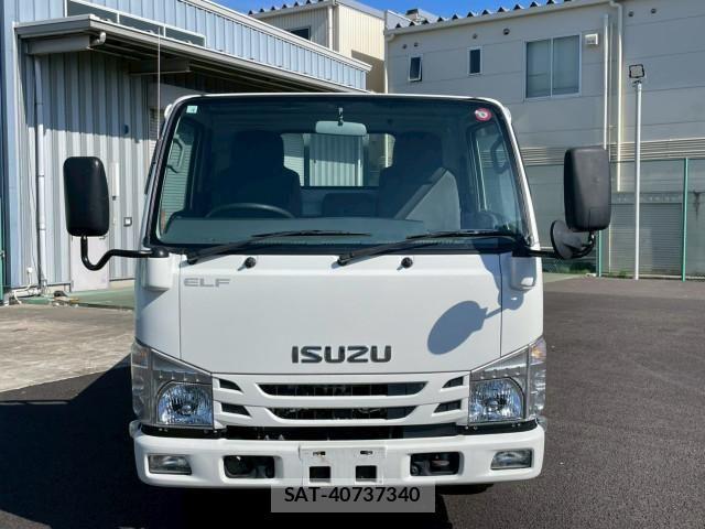 Isuzu ELF TRUCK 2017-04 1227903-1