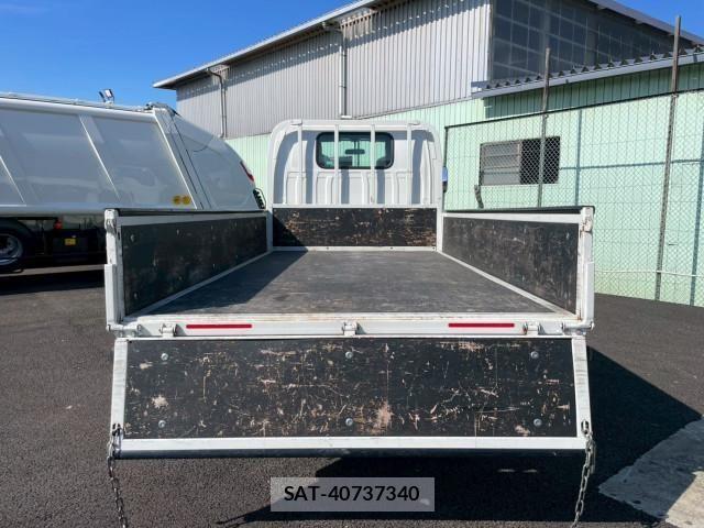 Isuzu ELF TRUCK 2017-04 1227903-8