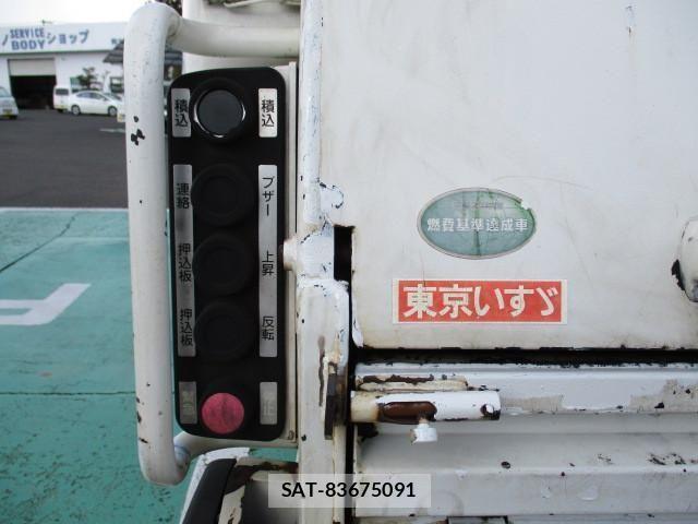 Isuzu ELF TRUCK 2010-09 1227866-21