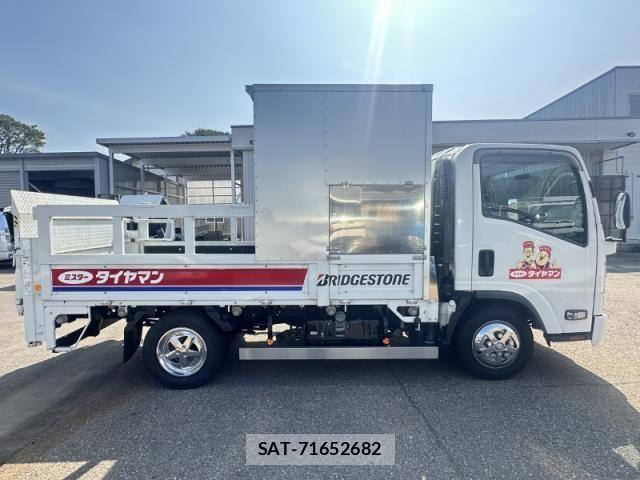 Isuzu ELF TRUCK 2017-03 1235852-5
