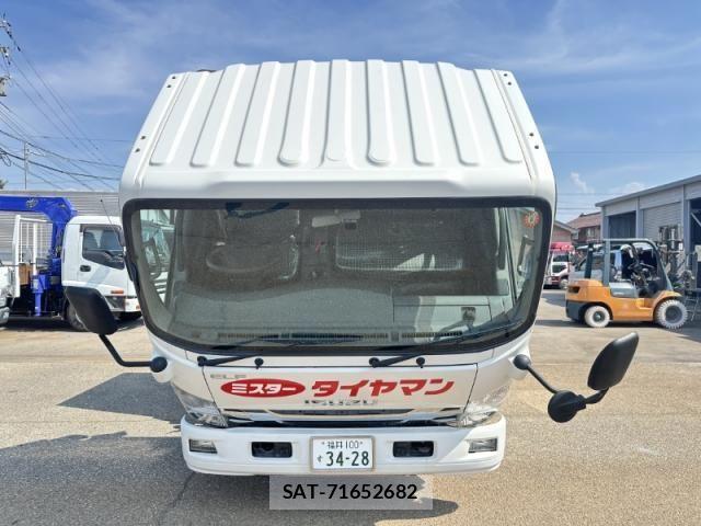 Isuzu ELF TRUCK 2017-03 1235852-8