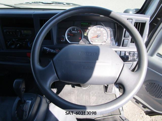 Isuzu ELF TRUCK 2014-01 1256578-13