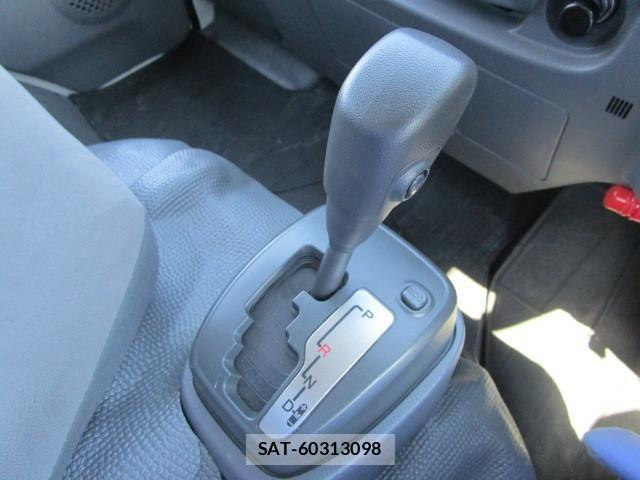Isuzu ELF TRUCK 2014-01 1256578-18