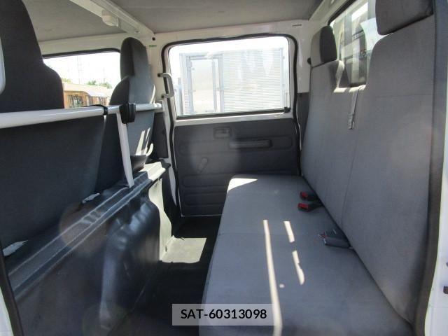 Isuzu ELF TRUCK 2014-01 1256578-20