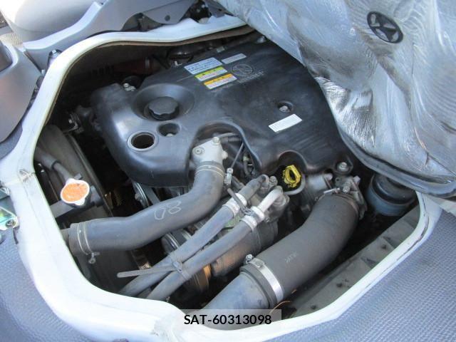 Isuzu ELF TRUCK 2014-01 1256578-27