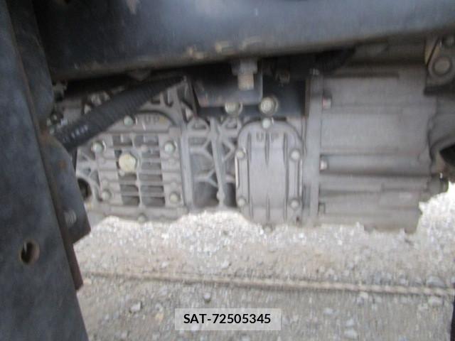 Isuzu ELF TRUCK 2018-04 1256589-24