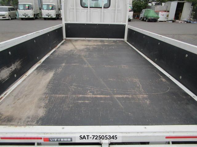 Isuzu ELF TRUCK 2018-04 1256589-8