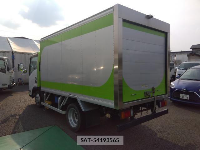 Isuzu ELF TRUCK 2016-12 1256586-1