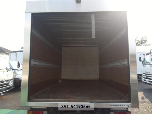 Isuzu ELF TRUCK 2016-12 1256586-2