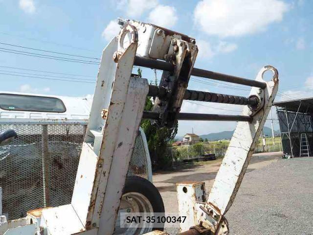 Isuzu ELF TRUCK 2010-06 1256571-23