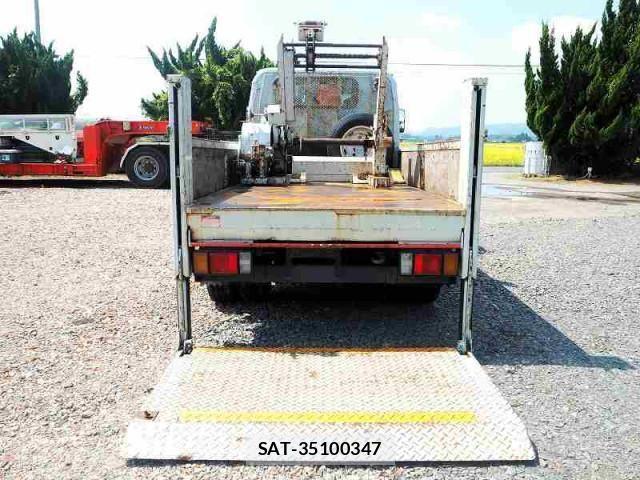 Isuzu ELF TRUCK 2010-06 1256571-3
