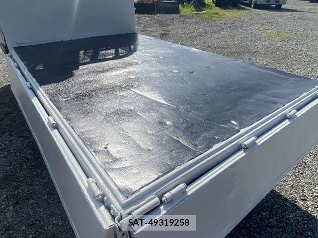 Isuzu ELF TRUCK 1993-02 1264472-2