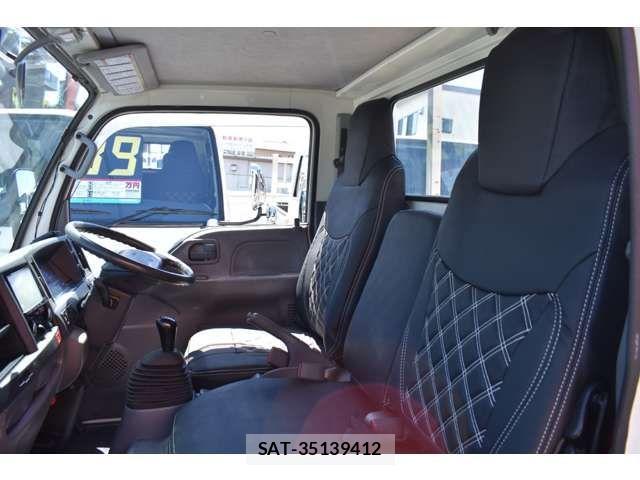 Isuzu ELF TRUCK 2012-03 1267611-3