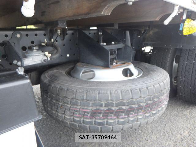 Isuzu ELF TRUCK 2019-12 1281319-25